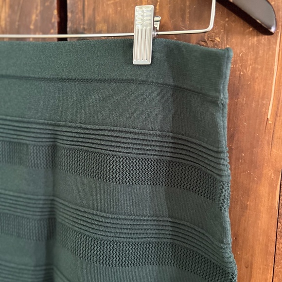 Rehab Ribbed Mini-Skirt Medium Green - Picture 2 of 8